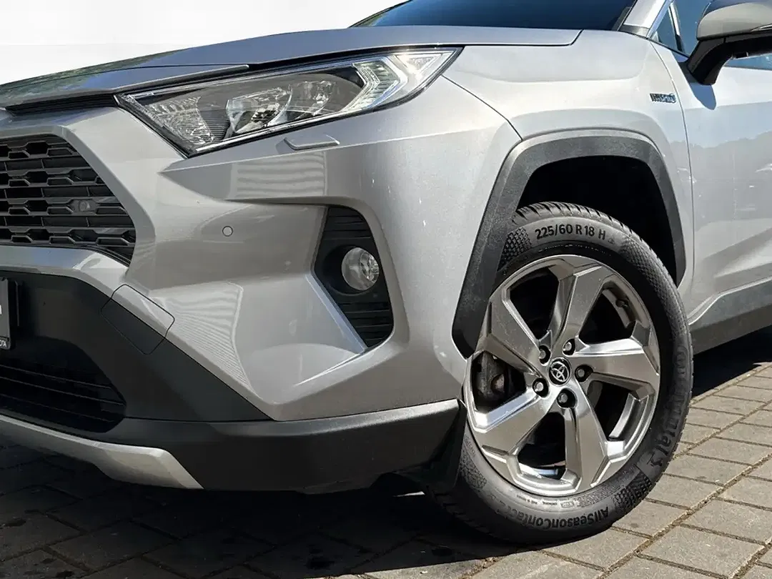 Toyota RAV 4 - Thumbnail 7
