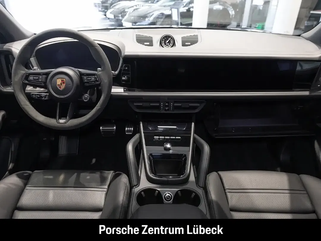 Porsche Cayenne - Thumbnail 6