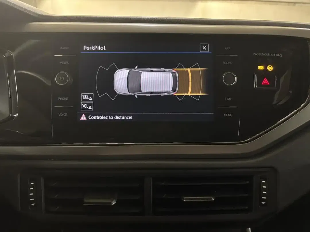 Volkswagen Polo - Thumbnail 10