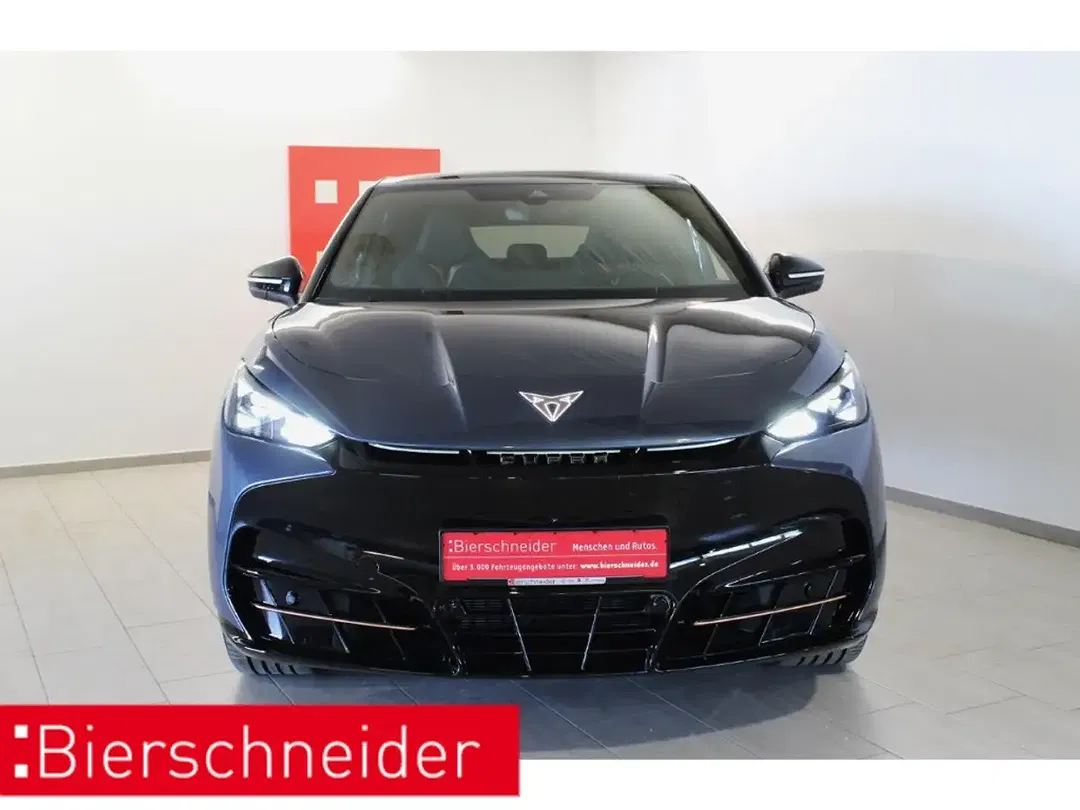 CUPRA Tavascan - Thumbnail 2
