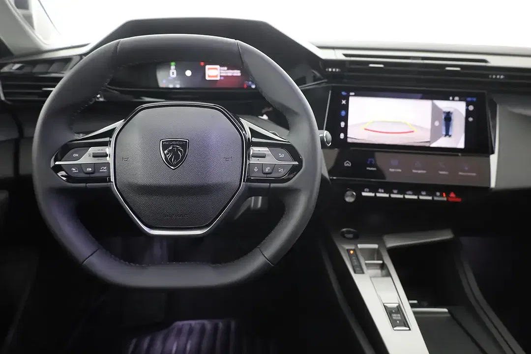 Peugeot 308 - Thumbnail 9