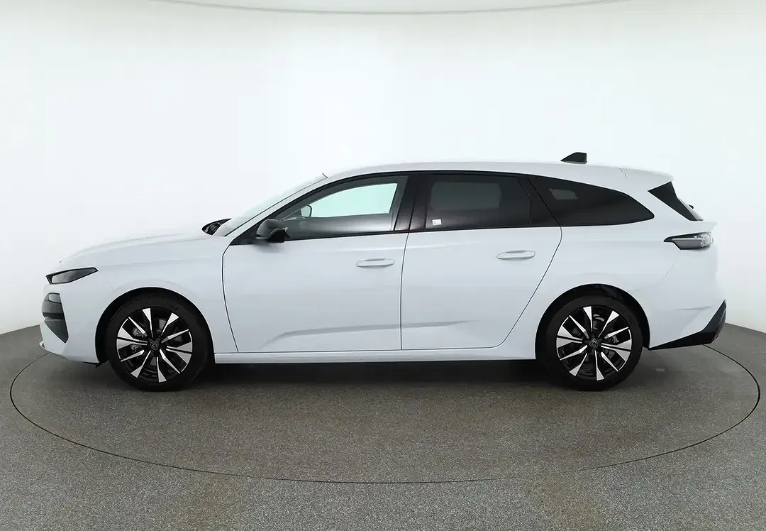Peugeot 308 - Thumbnail 1