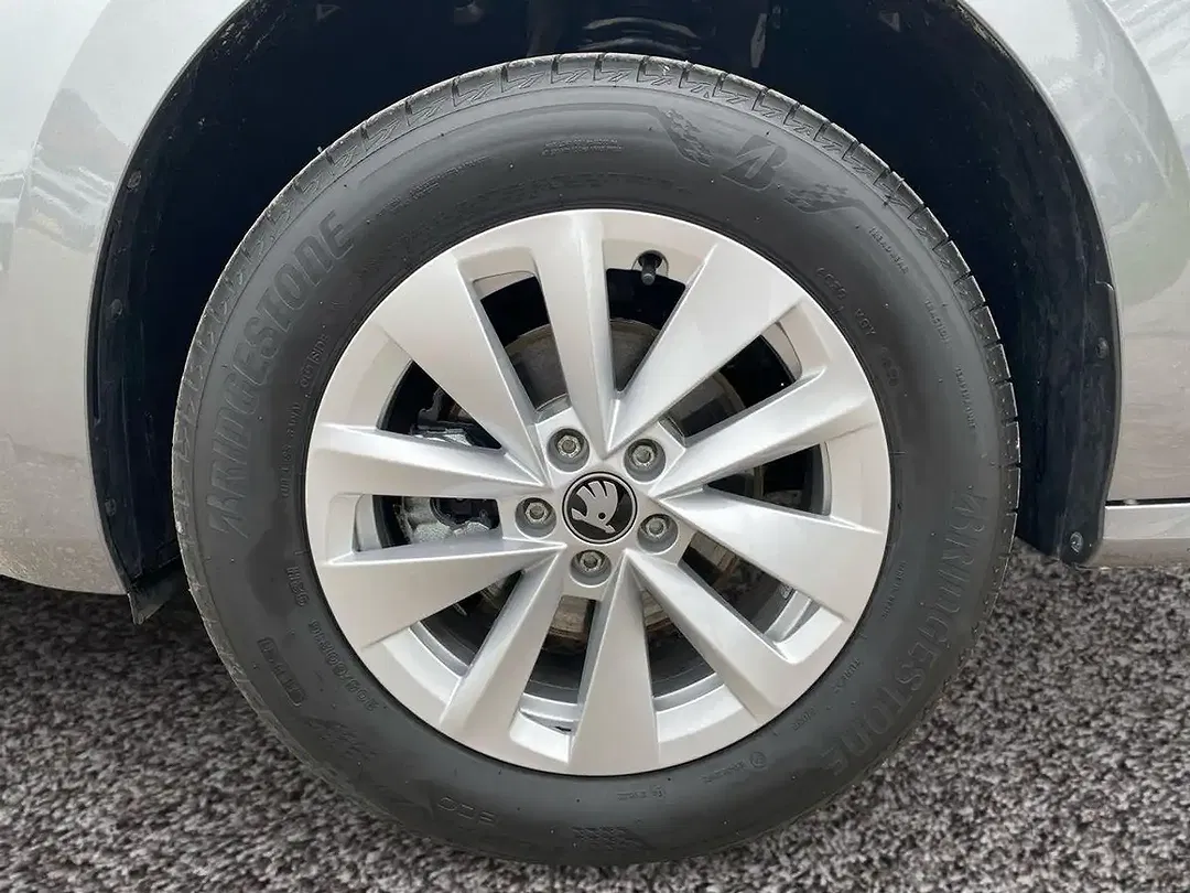 Skoda Kamiq - Thumbnail 14