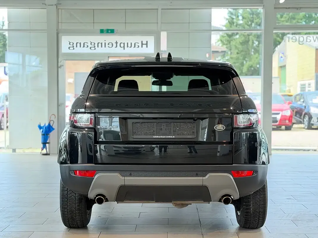 Land Rover Range Rover Evoque - Thumbnail 10