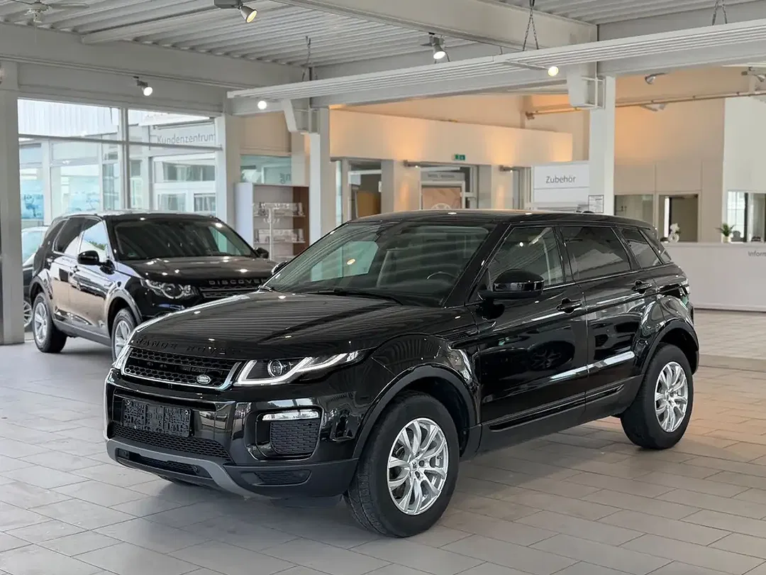 Land Rover Range Rover Evoque - Thumbnail 2