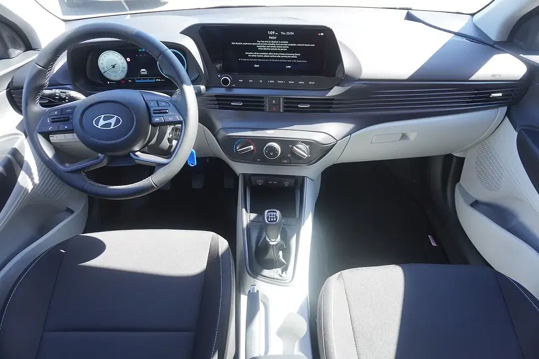 Hyundai i20 - Thumbnail 9