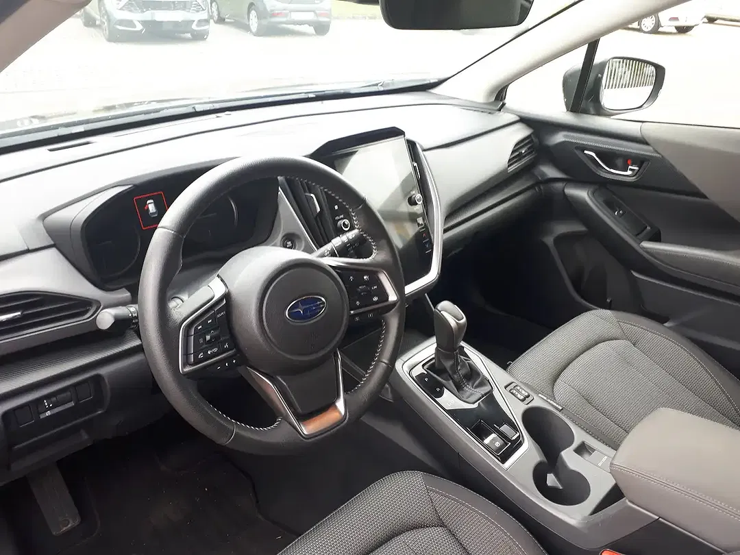 Subaru Crosstrek - Thumbnail 4
