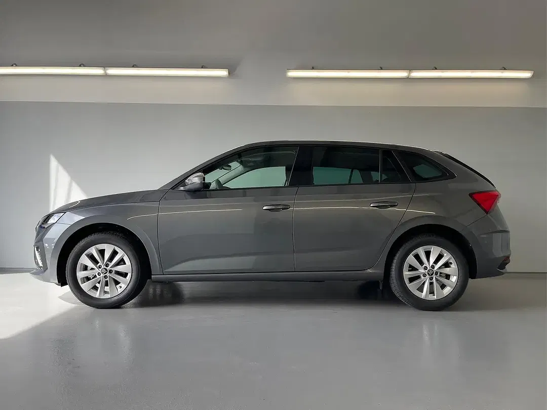 Skoda Scala - Thumbnail 3