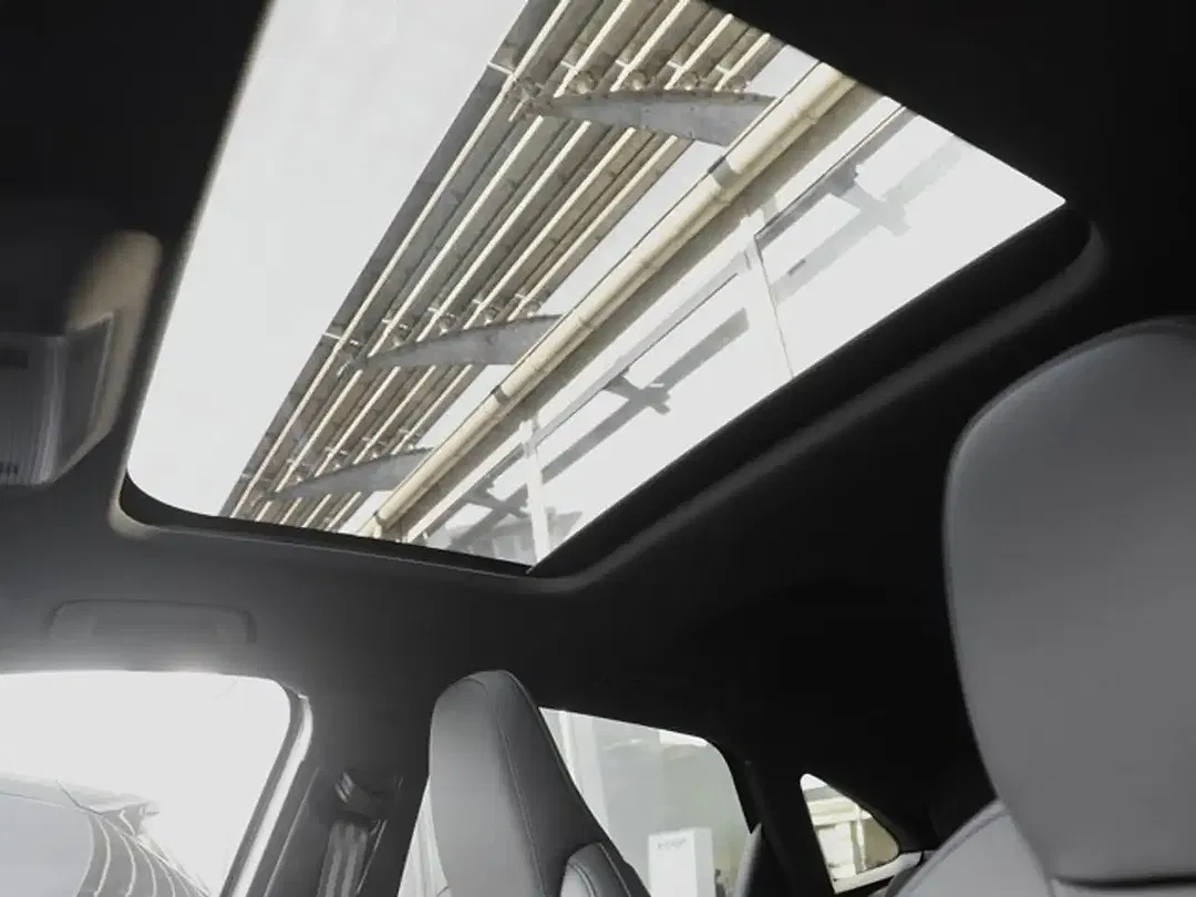 Audi Q3 - Thumbnail 12