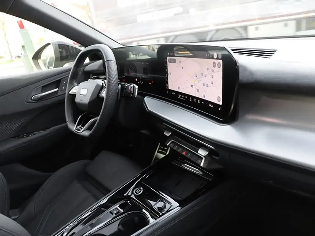 Audi Q3 - Thumbnail 5