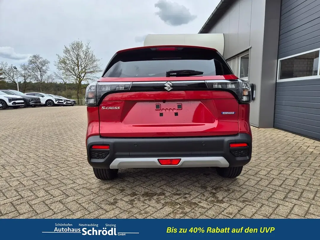 Suzuki S-Cross - Thumbnail 4