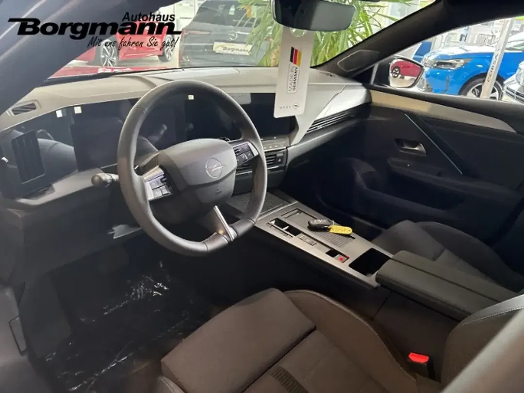 Opel Astra - Thumbnail 10