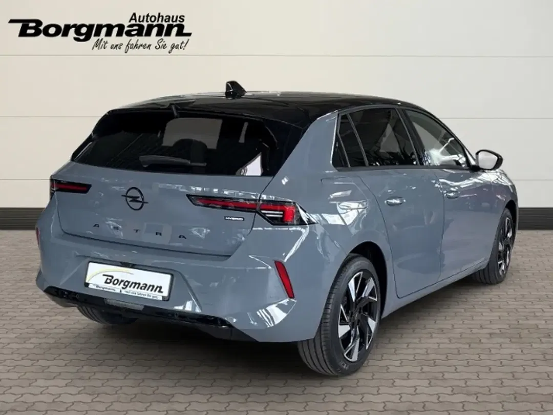 Opel Astra - Thumbnail 4