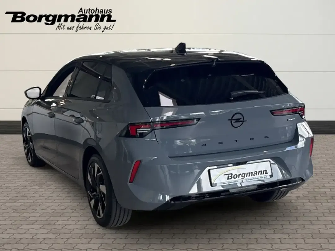 Opel Astra - Thumbnail 6
