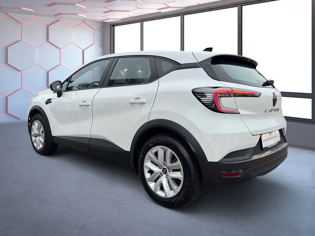 Renault Captur - Thumbnail 3