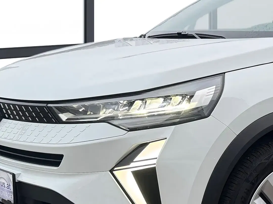 Renault Captur - Thumbnail 7