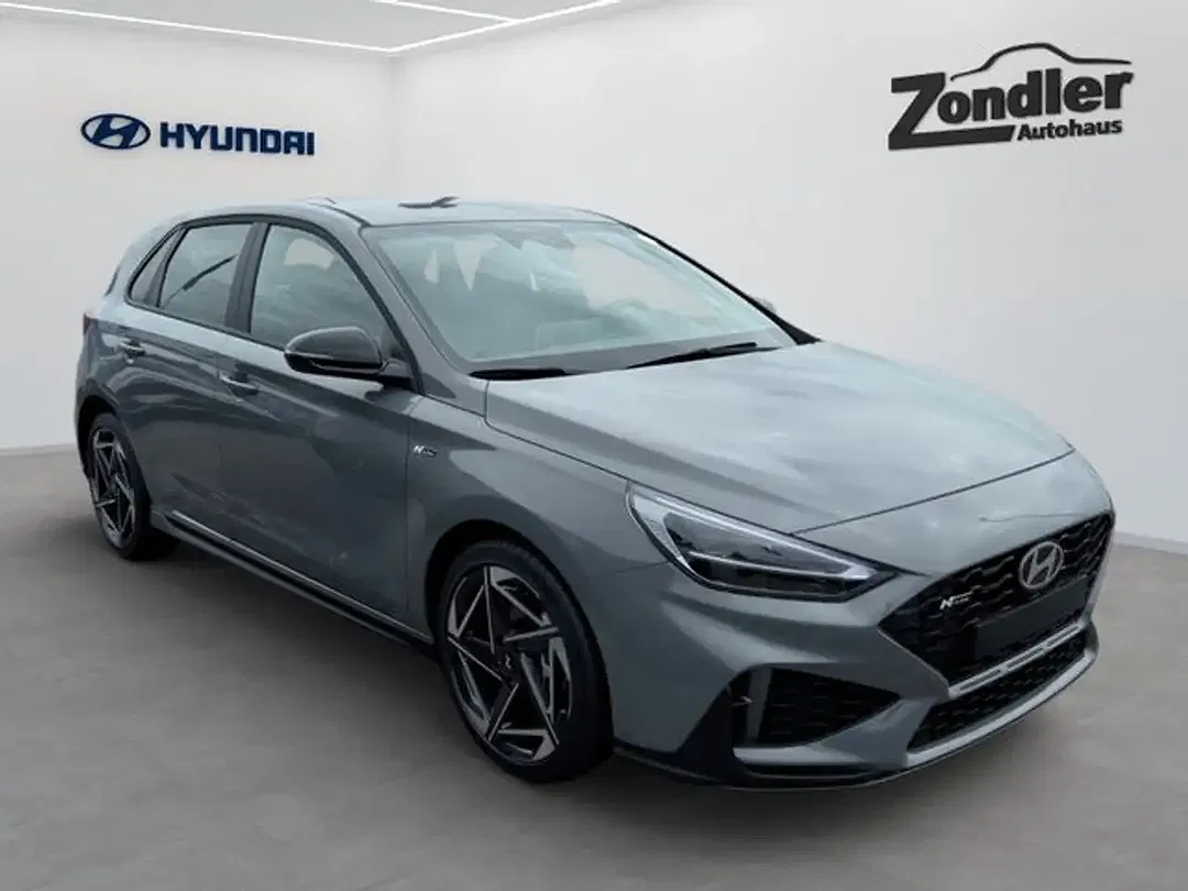 Hyundai i30 - Thumbnail 2