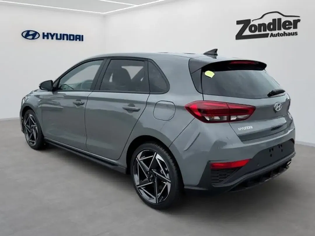 Hyundai i30 - Thumbnail 4
