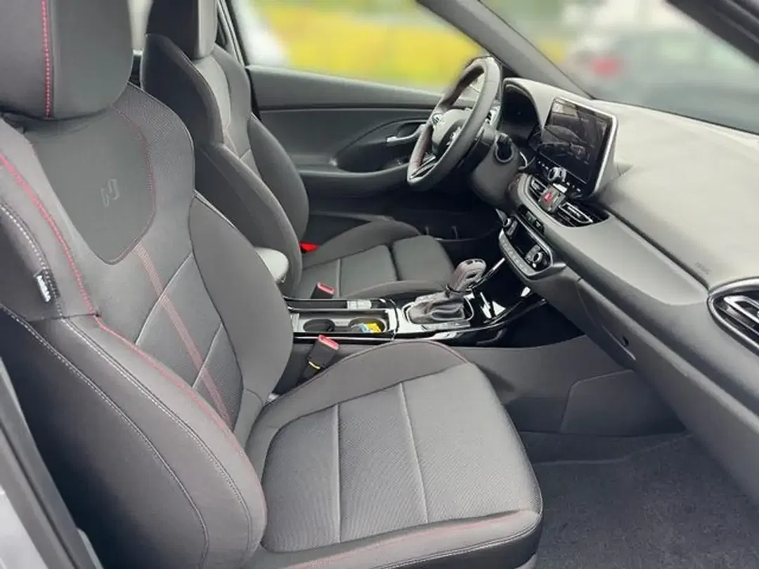 Hyundai i30 - Thumbnail 9