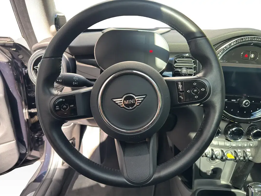 MINI Cooper SE - Thumbnail 10
