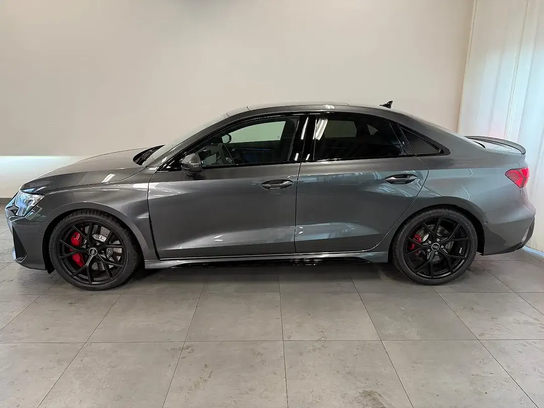 Audi RS3 - Thumbnail 8