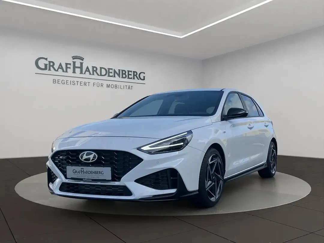 Hyundai i30 - Thumbnail 1
