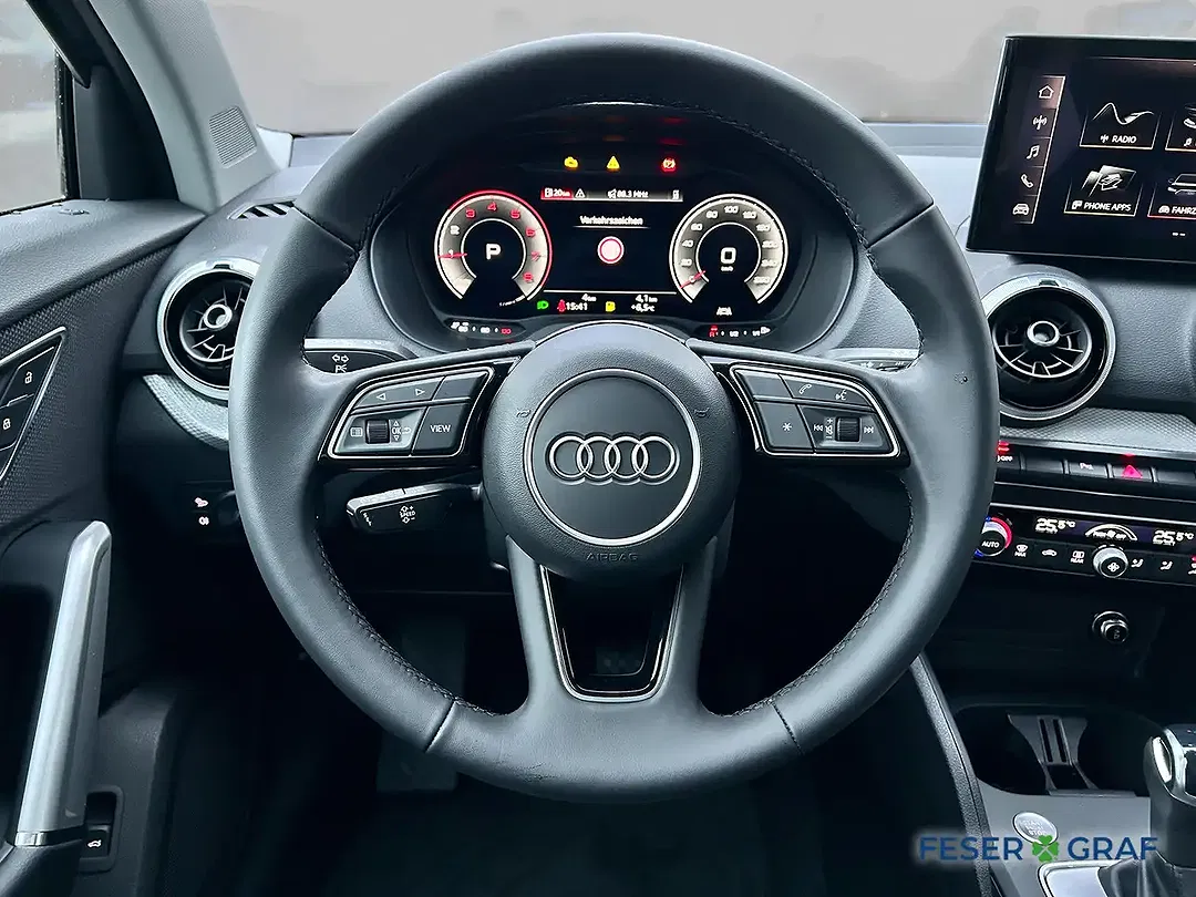 Audi Q2 - Thumbnail 10