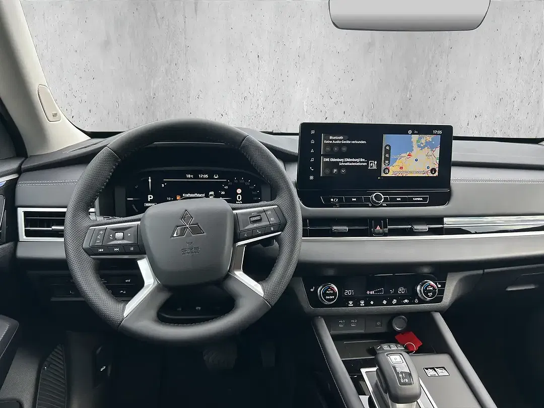 Mitsubishi Outlander - Thumbnail 13