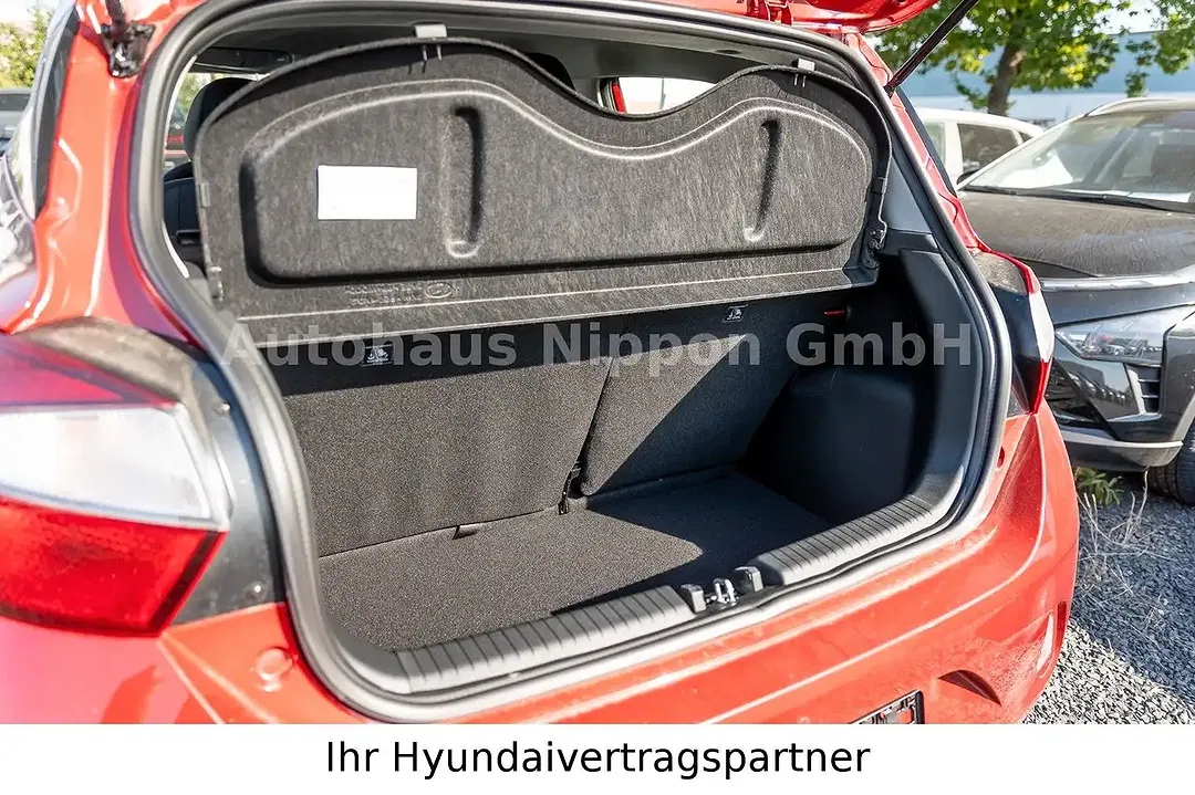 Hyundai i10 - Thumbnail 11