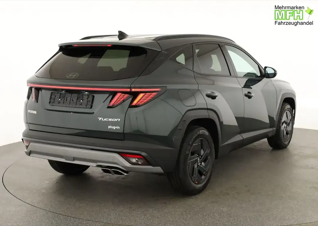 Hyundai TUCSON - Thumbnail 2