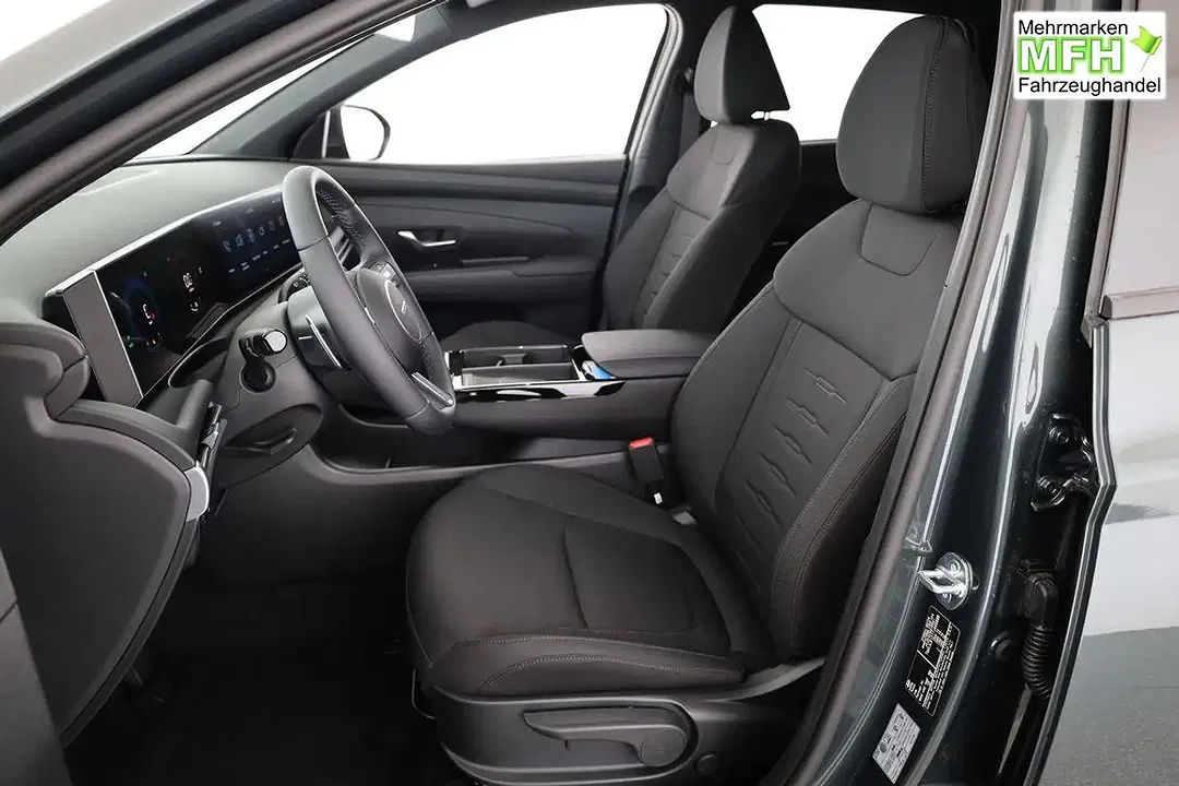 Hyundai TUCSON - Thumbnail 9