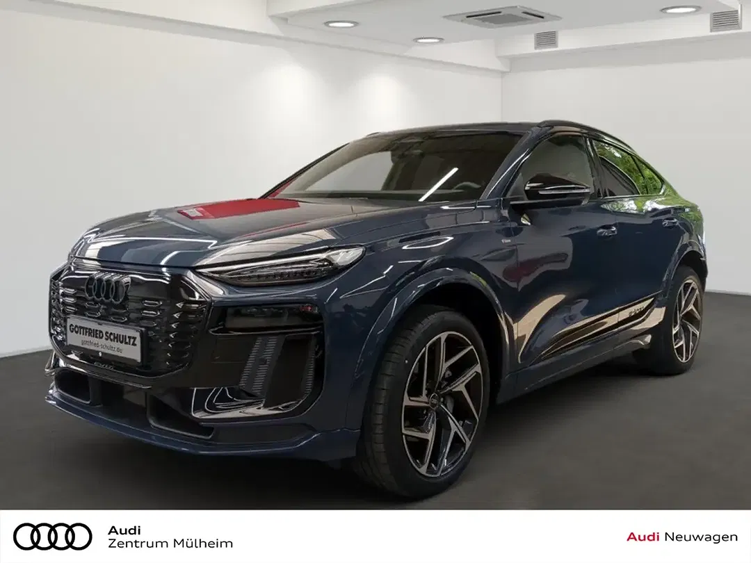 Audi Q6 e-tron - Thumbnail 1
