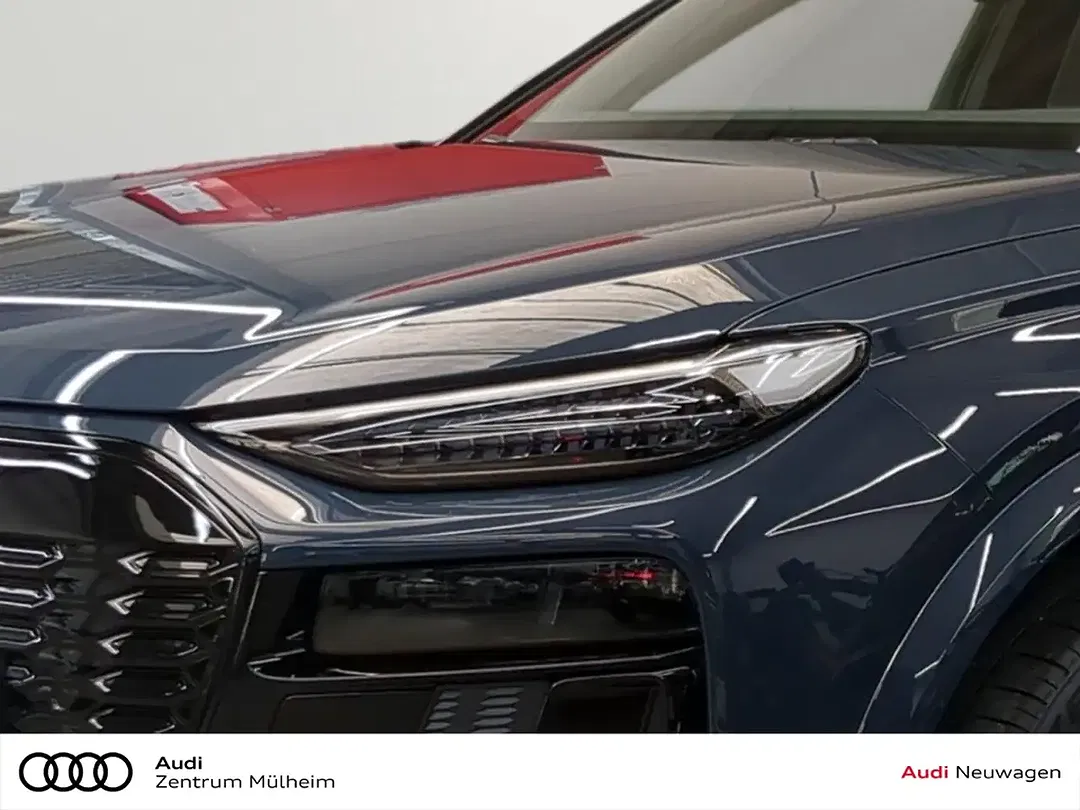 Audi Q6 e-tron - Thumbnail 4