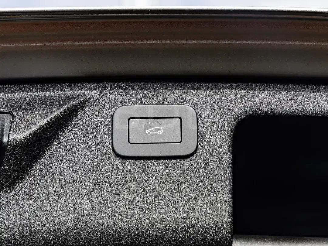 Land Rover Discovery Sport - Thumbnail 11