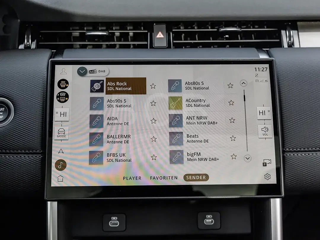 Land Rover Discovery Sport - Thumbnail 13