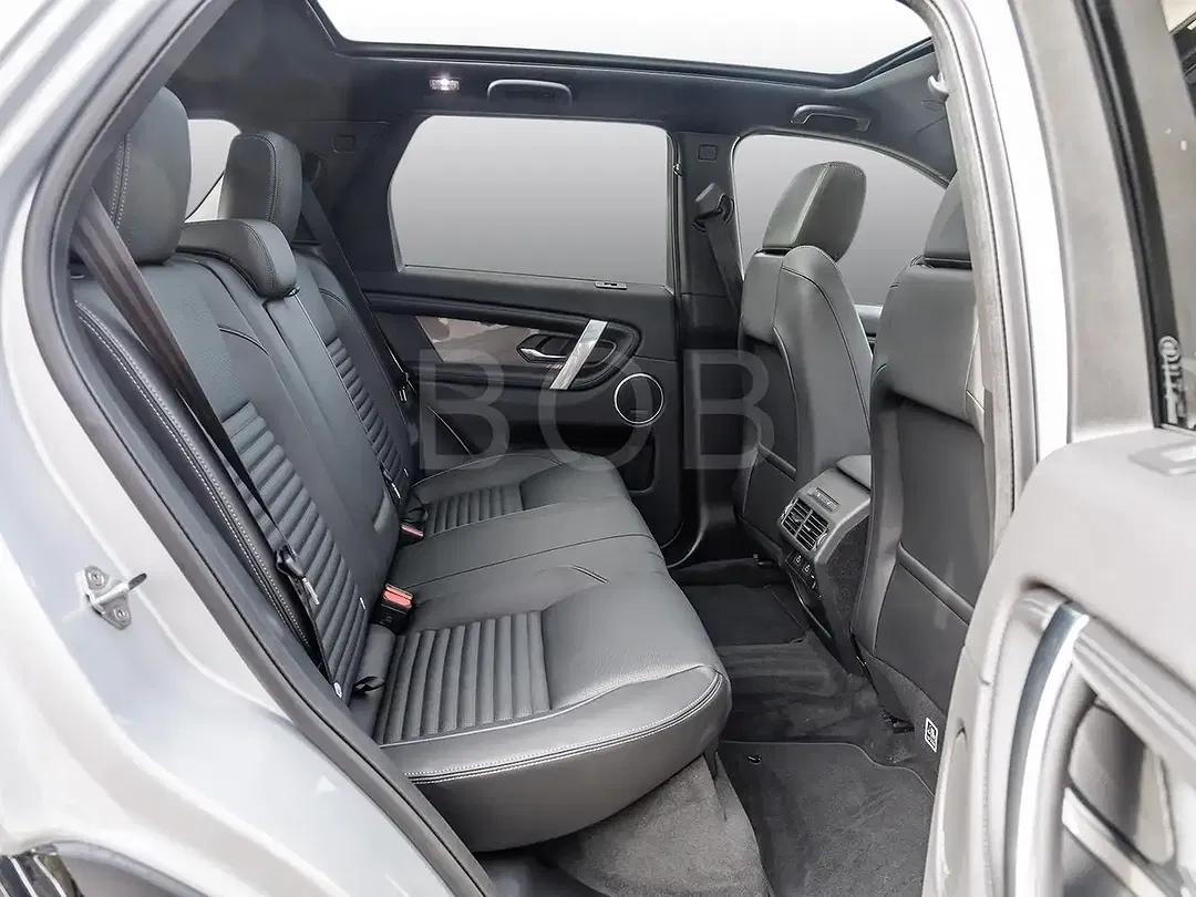 Land Rover Discovery Sport - Thumbnail 4