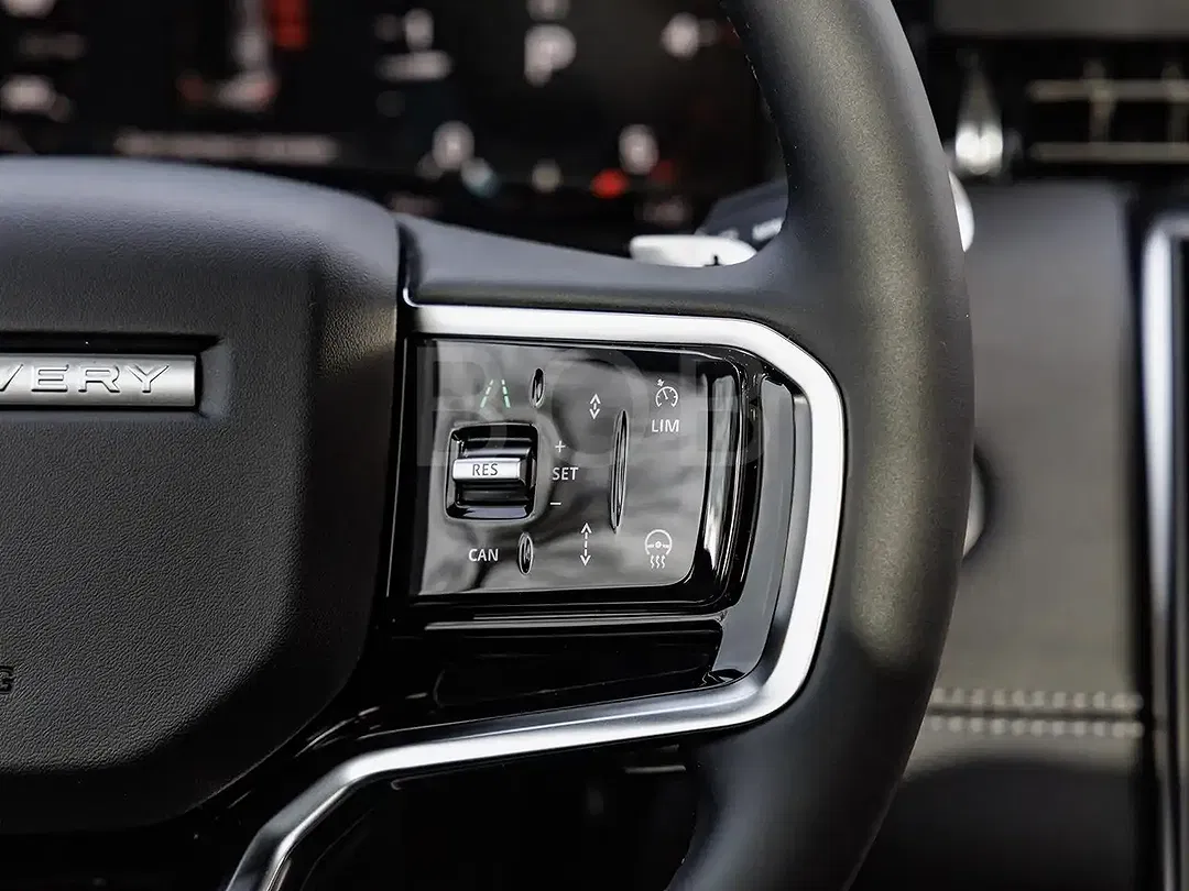 Land Rover Discovery Sport - Thumbnail 7