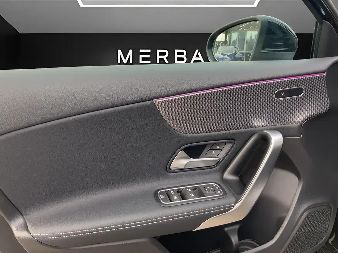 Mercedes-Benz A 180 - Thumbnail 12