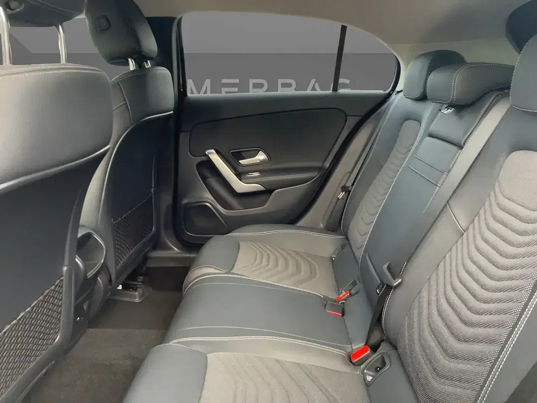 Mercedes-Benz A 180 - Thumbnail 7
