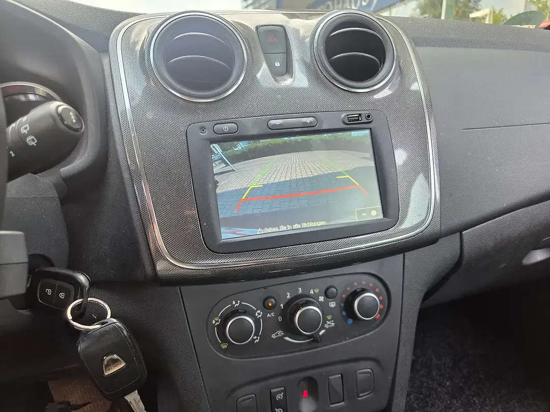 Dacia Logan - Thumbnail 6