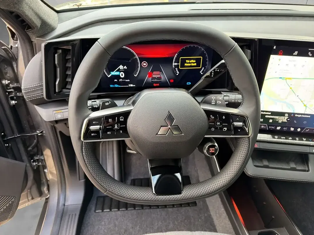 Mitsubishi Eclipse Cross - Thumbnail 12