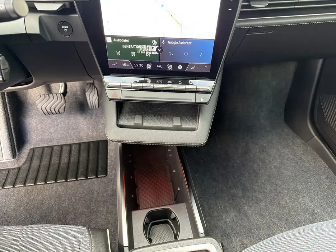 Mitsubishi Eclipse Cross - Thumbnail 15