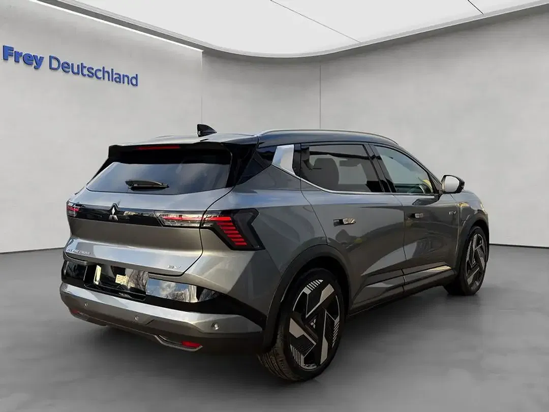 Mitsubishi Eclipse Cross - Thumbnail 7