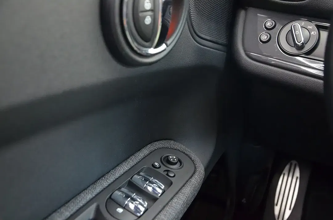 MINI Cooper Countryman - Thumbnail 11