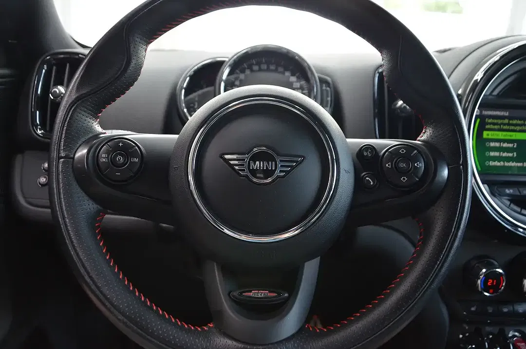 MINI Cooper Countryman - Thumbnail 12