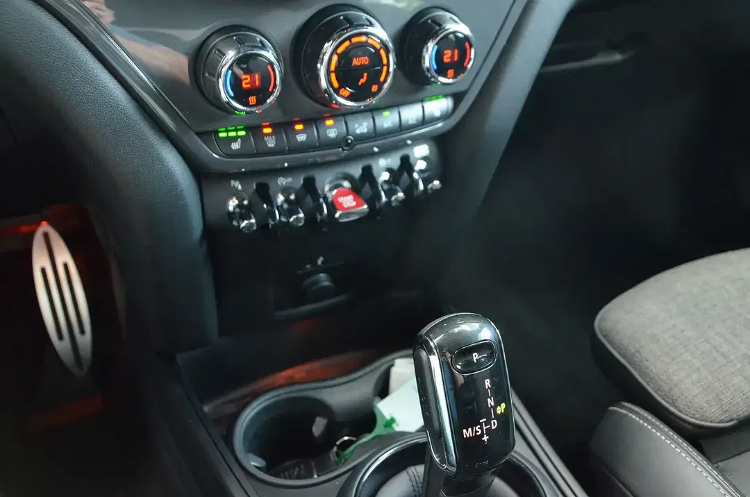 MINI Cooper Countryman - Thumbnail 13