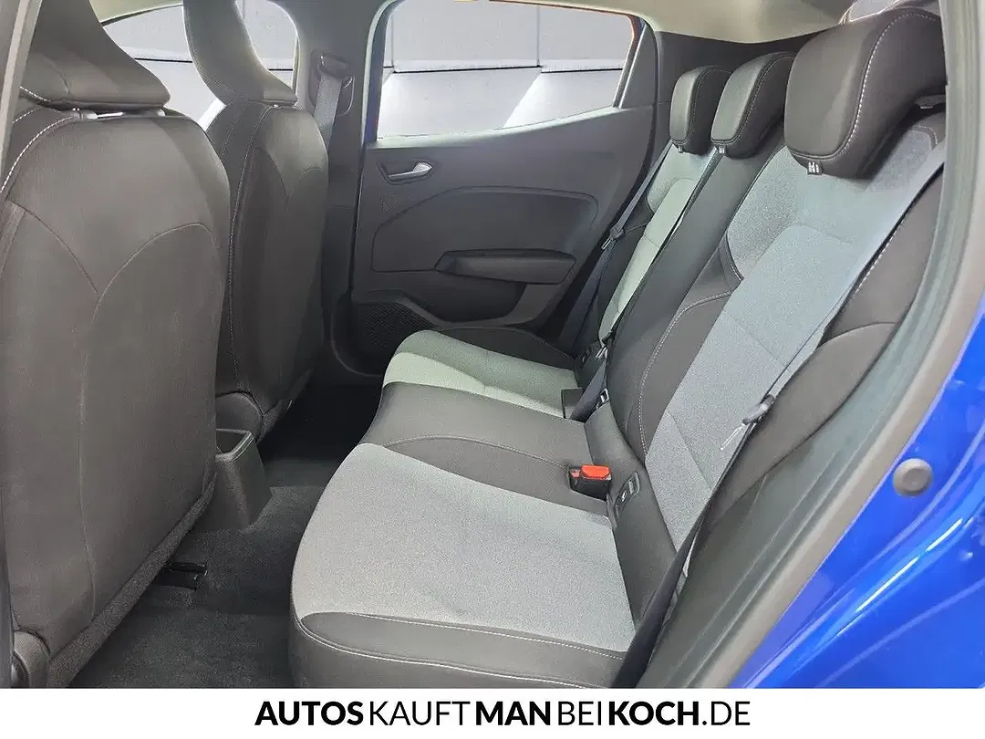 Renault Clio - Thumbnail 6