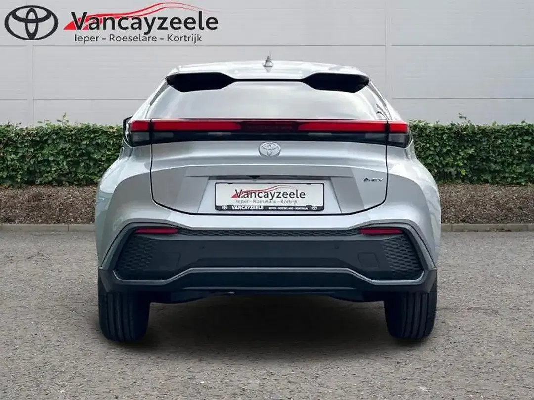 Toyota C-HR - Thumbnail 5
