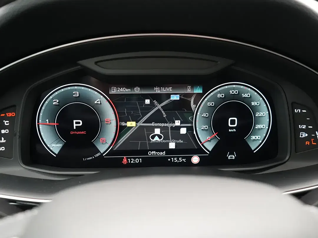 Audi Q7 - Thumbnail 14