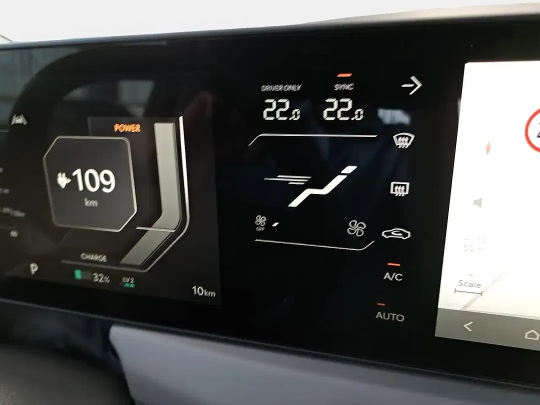 Kia EV3 - Thumbnail 11